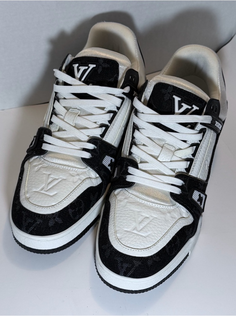 Louis Vuitton White and Black Trainers worn once.  Monogram Low-Top Sneakers
